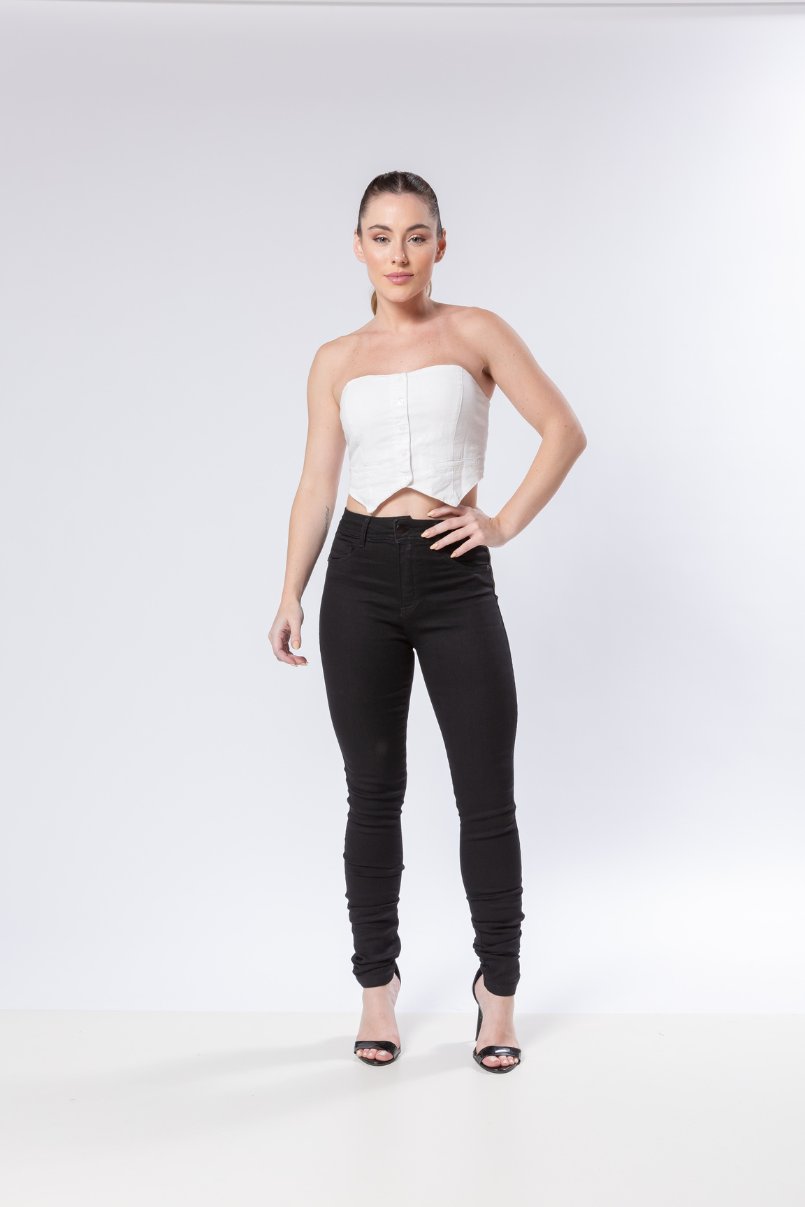 Calça Feminina Regular Jeans - Foto 1